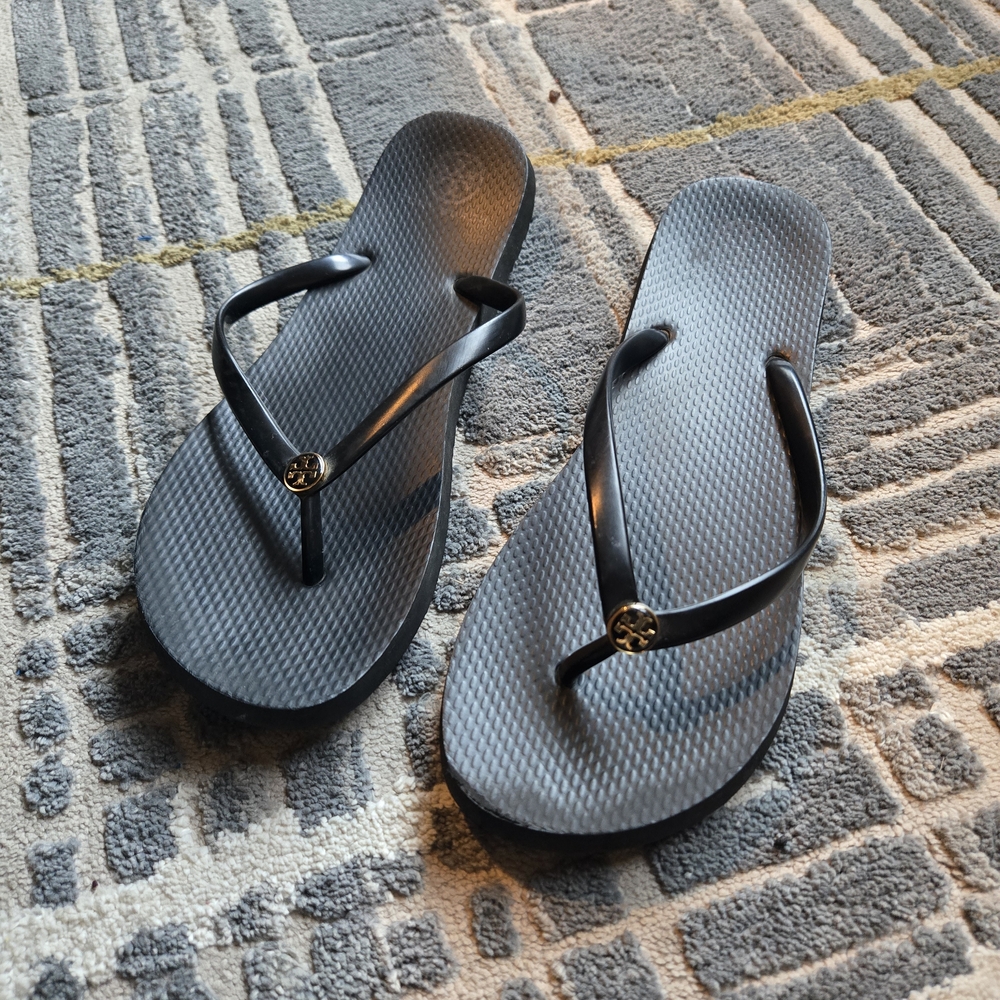 Tory Burch Thong Sandals Size 11